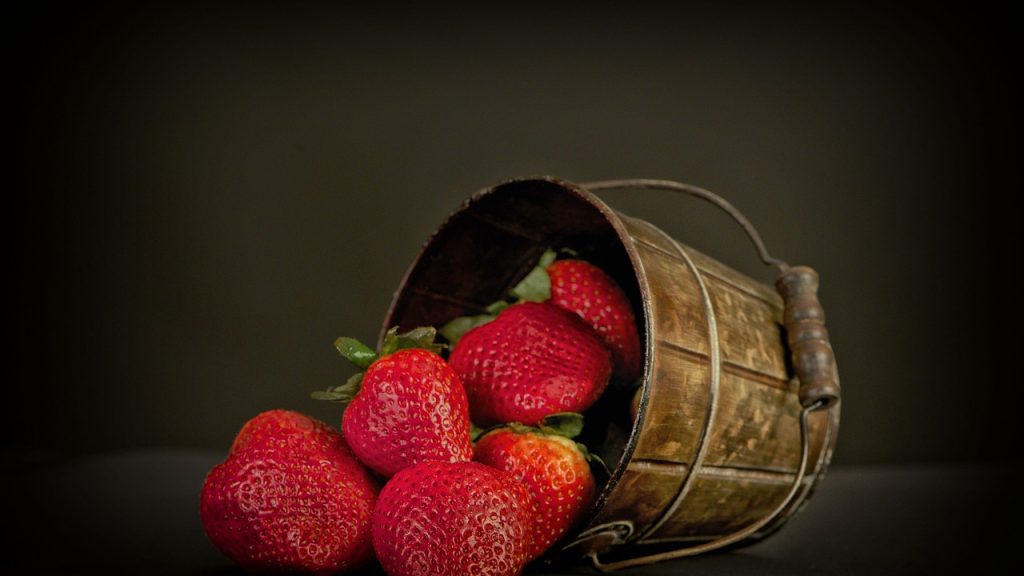 Fruits, strawberries, basket — Play PG SLOT Free: Uninterrupted and Feature-Rich